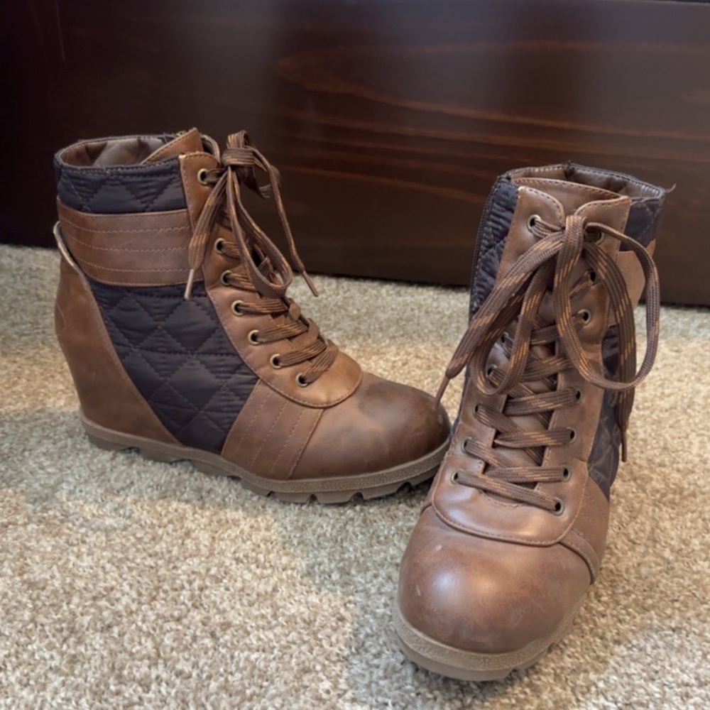 Maurice’s Boots